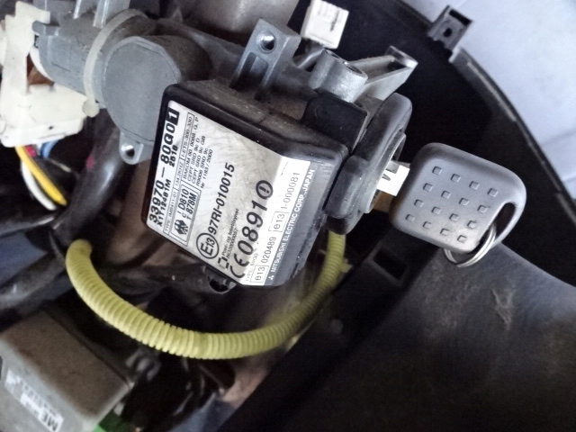 фото №7, Консоль приборная панель suzuki ignis 00-03