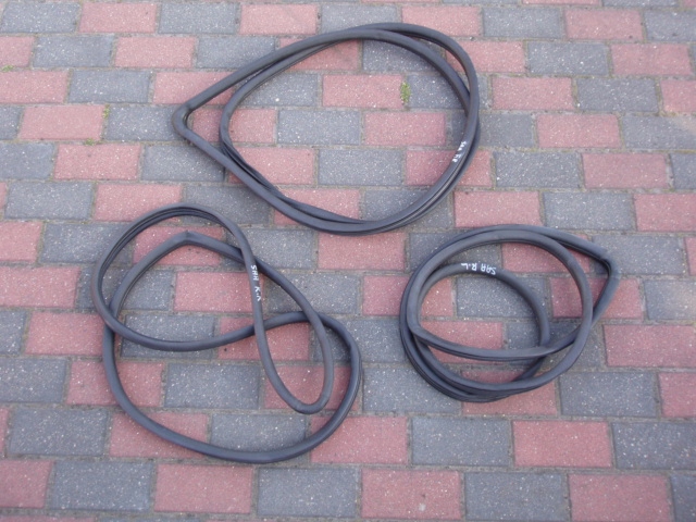 фото №1, Прокладка кузовна задня ліва honda jazz 2002-2008r