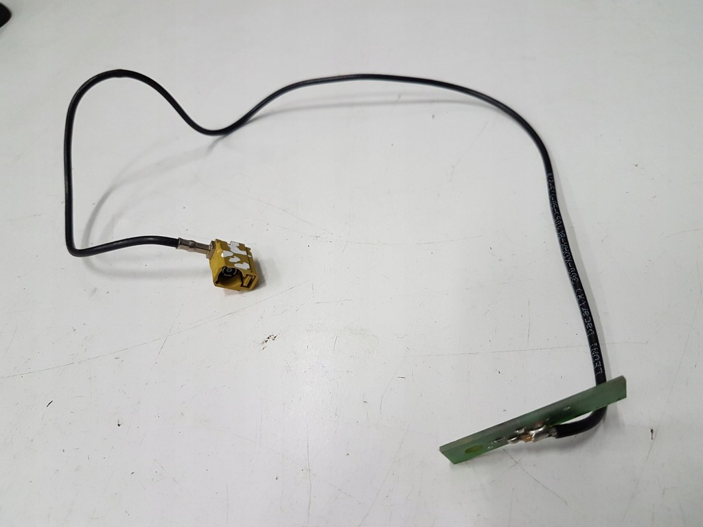 фото №2, Антенна усилитель mercedes slk w172 r172 11-19