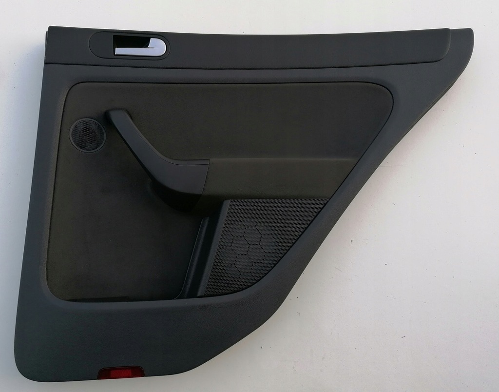 фото №1, Vw golf v plus обшивка двері задня правий оббивка