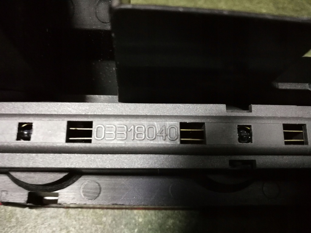 фото №3, Третий свет стоп opel agila a 03318040