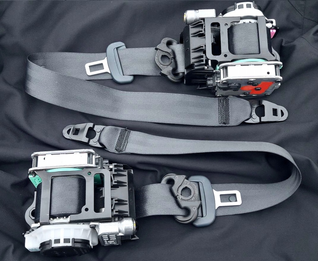 фото №1, Bentley continental fs flyung spur ремни granatowe