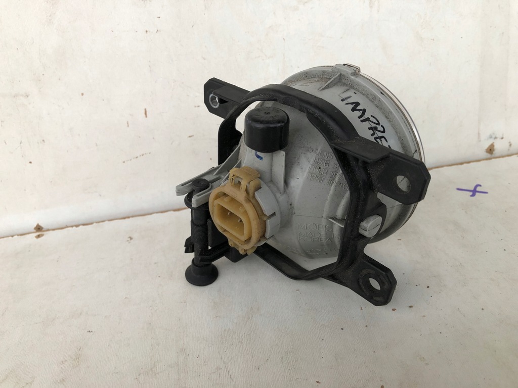 фото №5, Subaru impreza противотуманная фара