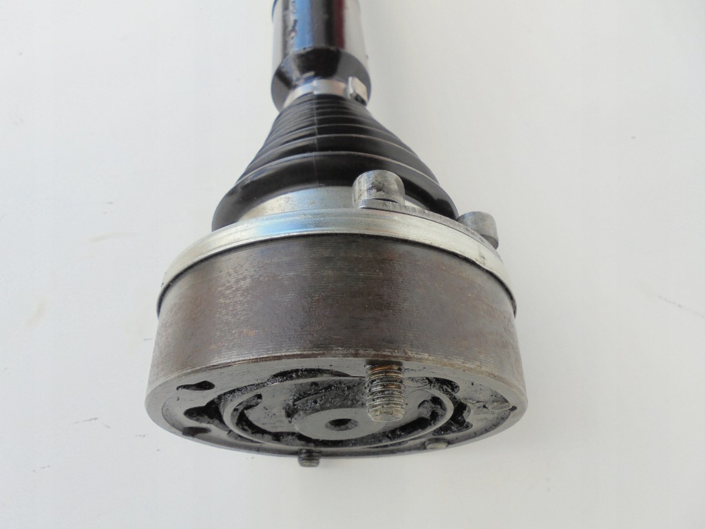 Vw golf 7 vii приводной вал правая 5q0407272c 2012-2020 Оригинал