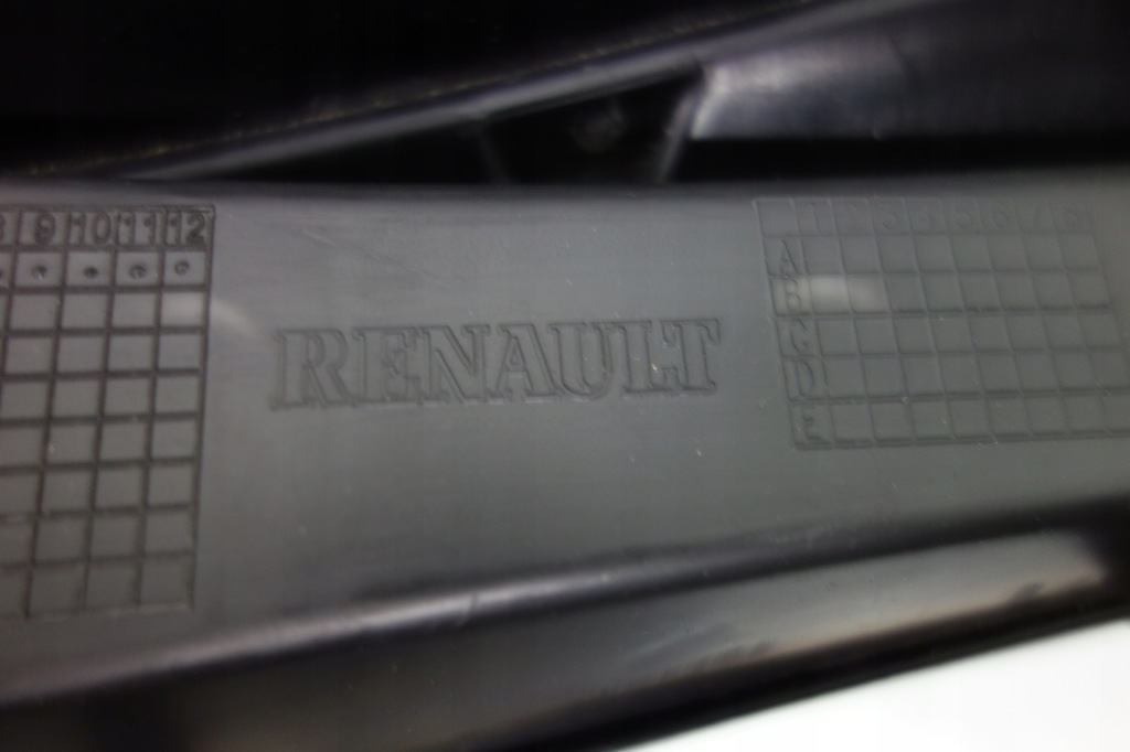 фото №4, Решётка радиатора + усилитель renault clio iv 12-16