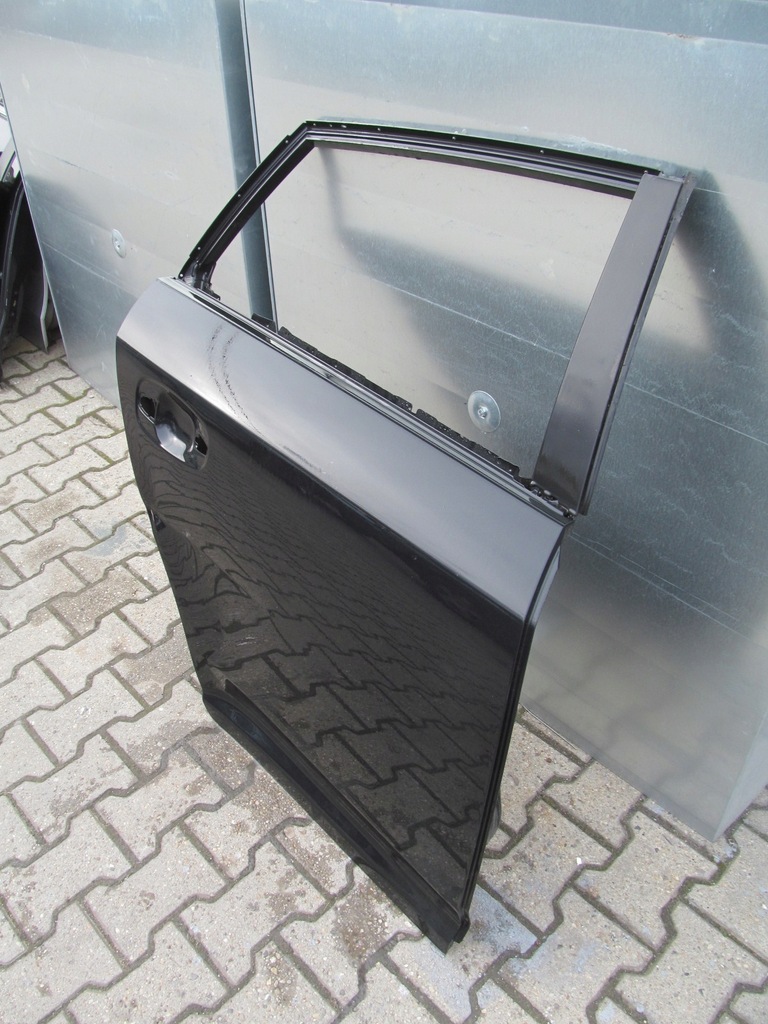 фото №6, Toyota avensis kombi 09-18 двері правий задні c402