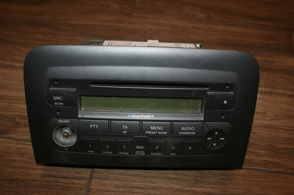 фото №1, Fiat croma радио оригинал