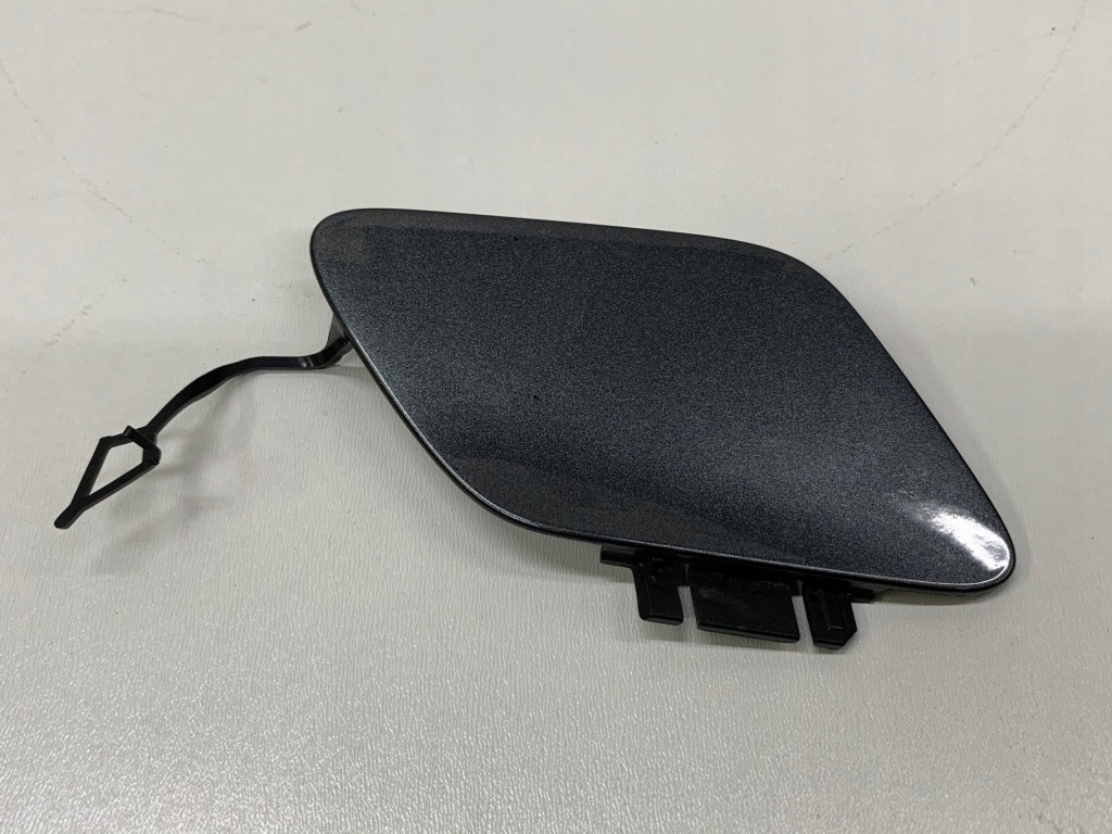 фото №1, Audi a7 c8 заглушка фаркоп перед 4k8807241a