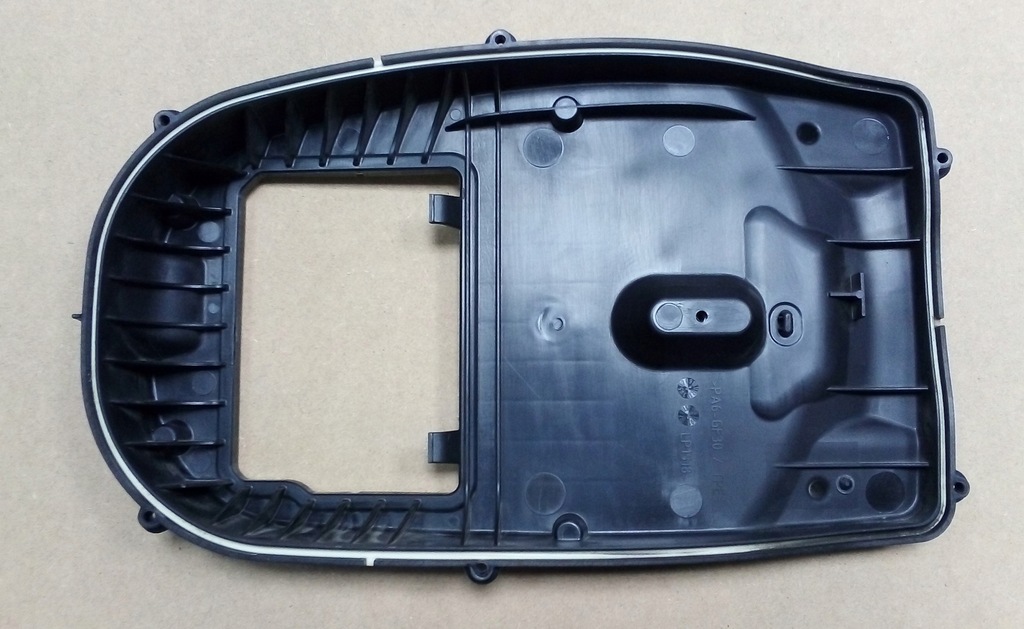 фото №3, Mercedes-benz оригинальный номер a6510940006 корпус фильтра воздуха