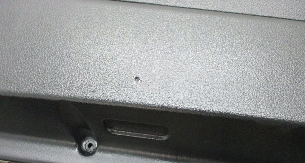 фото №11, Обшивка двері правий задня задній audi q7 4l alcantara 4l0867306