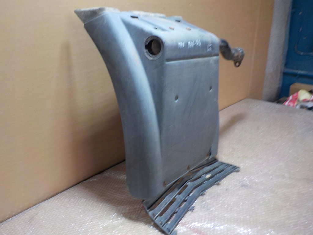 фото №2, Man tga підкрилок лівий задня