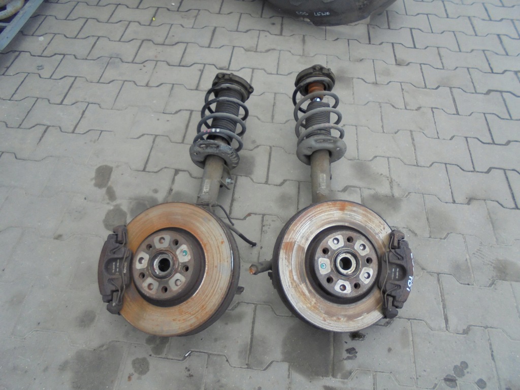 фото №1, Поворотний кулак ступиця лівий перед volkswagen eos 2.0 tdi