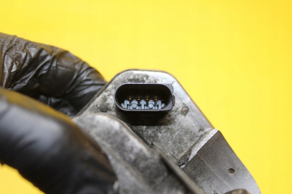 фото №6, Дроссельная заслонка audi 4.0tdi audi a8 d3