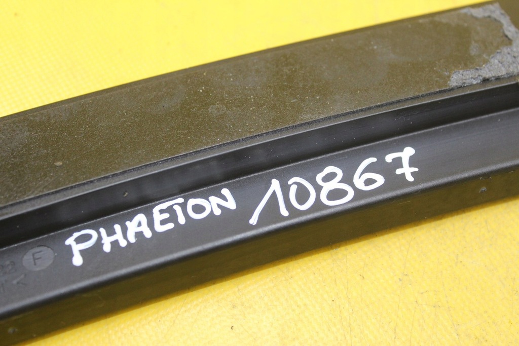 фото №8, Антенна gps навигации vw phaeton 3d0035507h