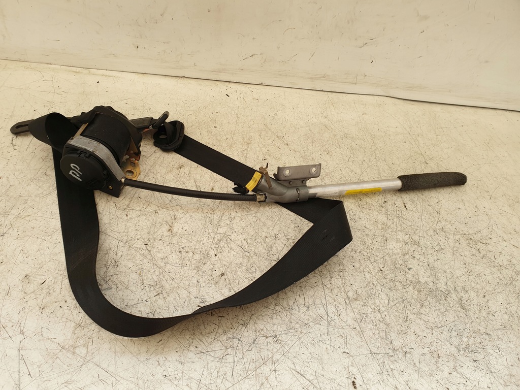 фото №1, Pas безопасности правый перед audi a8 d2 00r eu