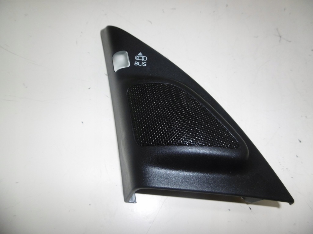 фото №1, Защита зеркало левая динамик 08676892 volvo xc70