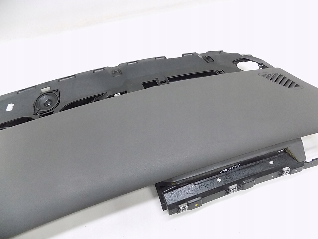 фото №7, Панель приладів приладова / консоль - audi a8 d3 lift