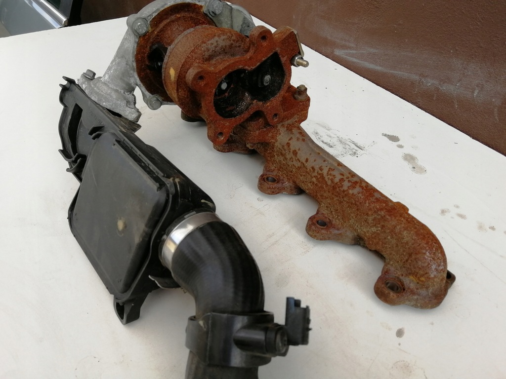 фото №4, Турбіна турбонагнітач ford fiesta mk7 1.4 tdci