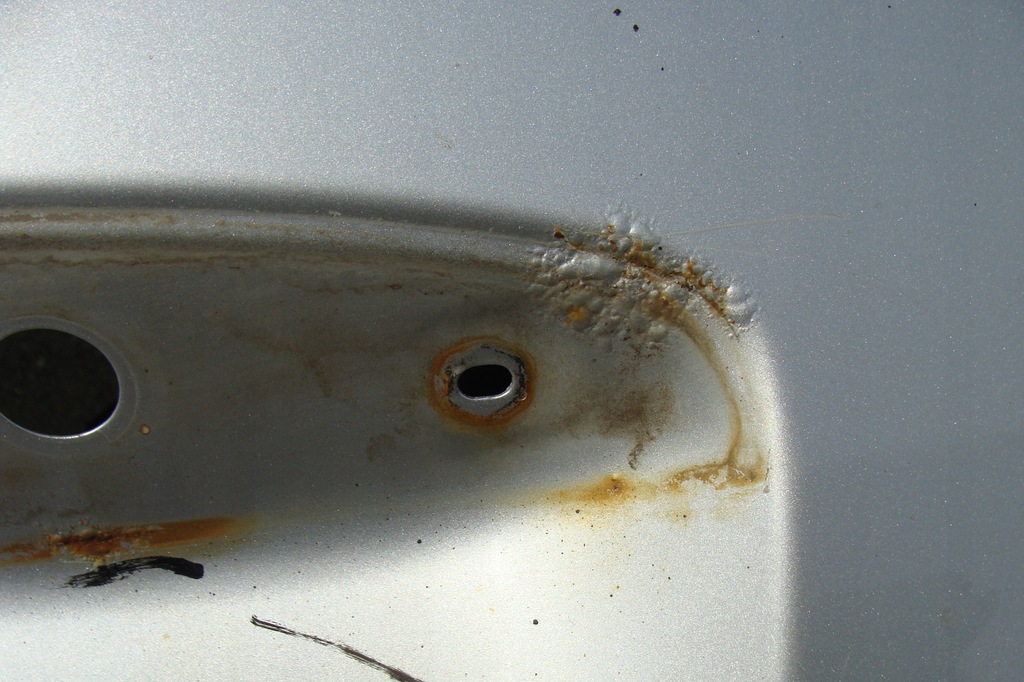 фото №2, Крышка багажника задняя lexus rx 400h 03-09r