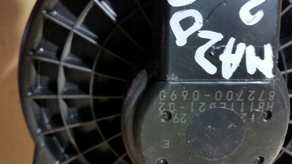 фото №4, Mazda 2 повітродувка обдув вентилятор 2007-моторчик