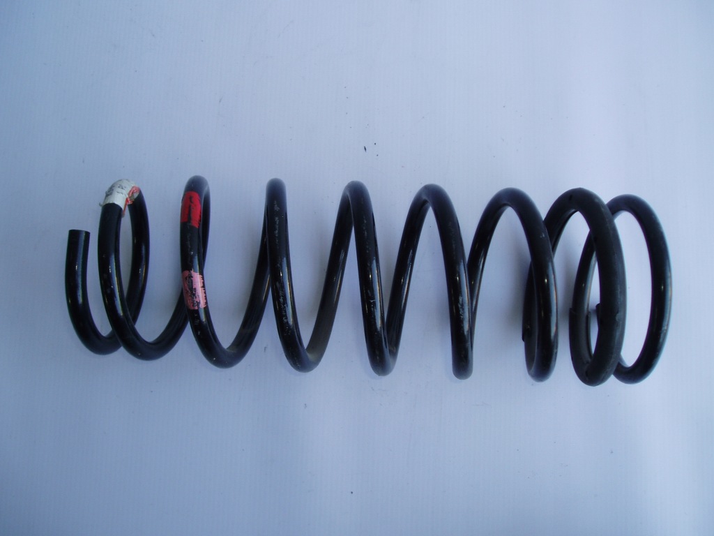 фото №1, Пружина задняя mitsubishi galant 93-97 mb911300