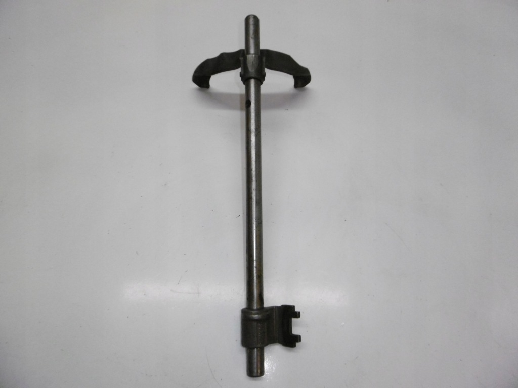 фото №1, Вилка повзунок коробки передач zf 16s181 it