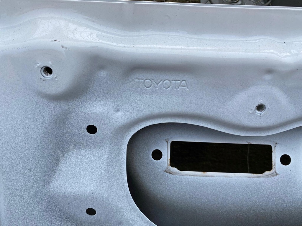 фото №4, Кришка багажника задня toyota auris ii hb