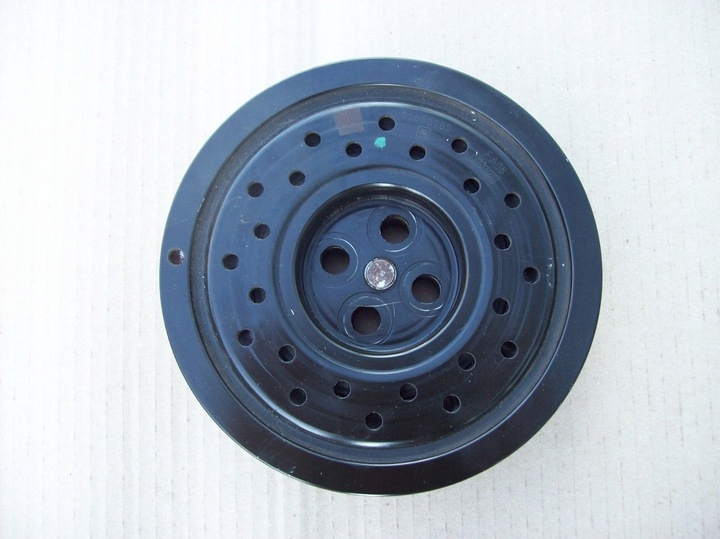 фото №1, Opel astra шкив 55569985 b16dth 1.6cdti