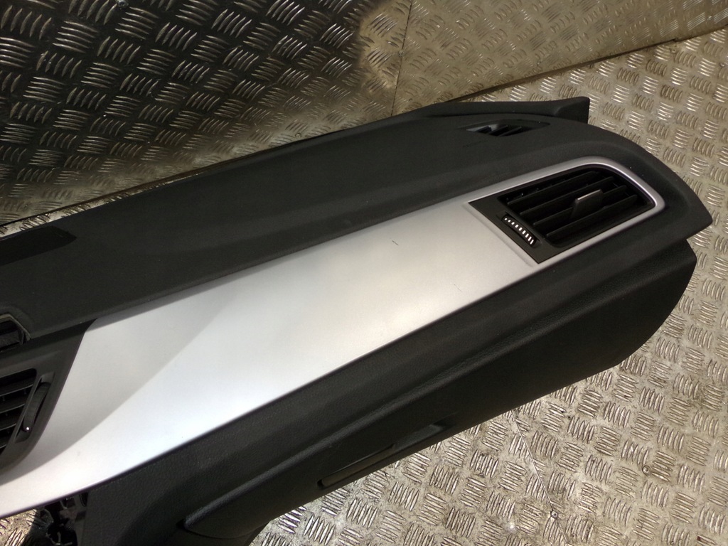 фото №8, Bmw 1 f52 приборная панель приборная консоль оригинал!