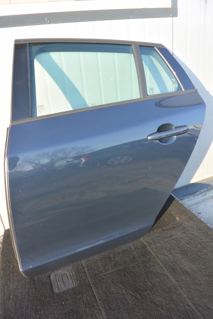 фото №6, Двері ліва задня 498 caspian blue volvo v60 ii lift