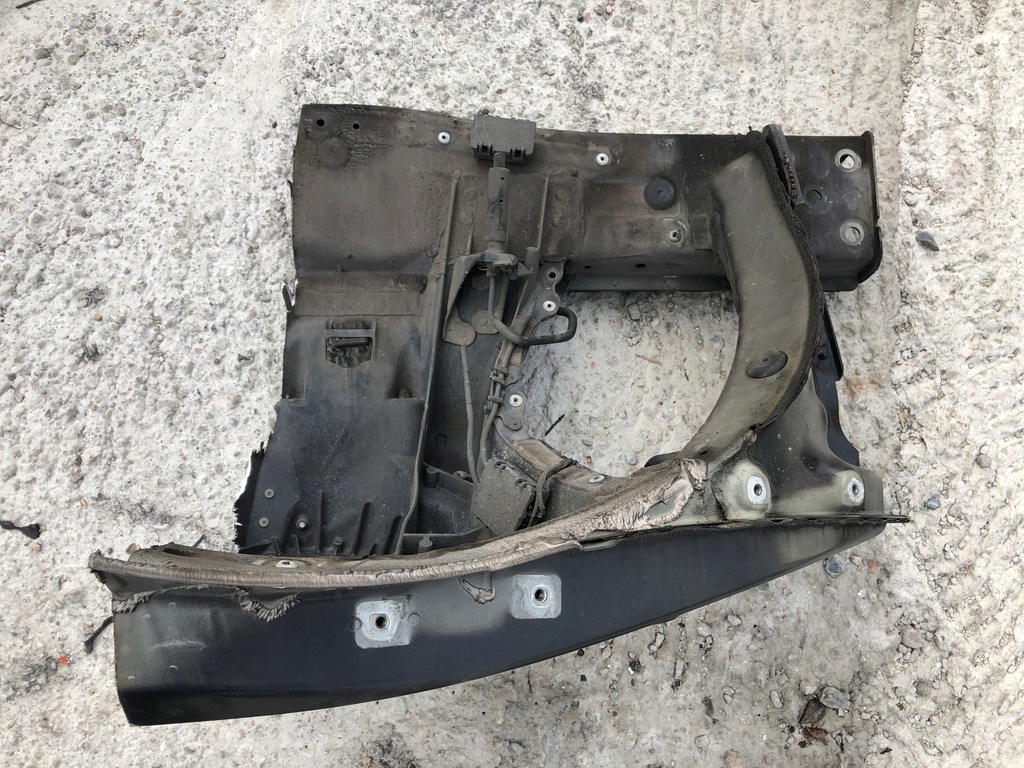 фото №4, Cwiatka підкрилок лонжерон ліва перед bmw f02 f01