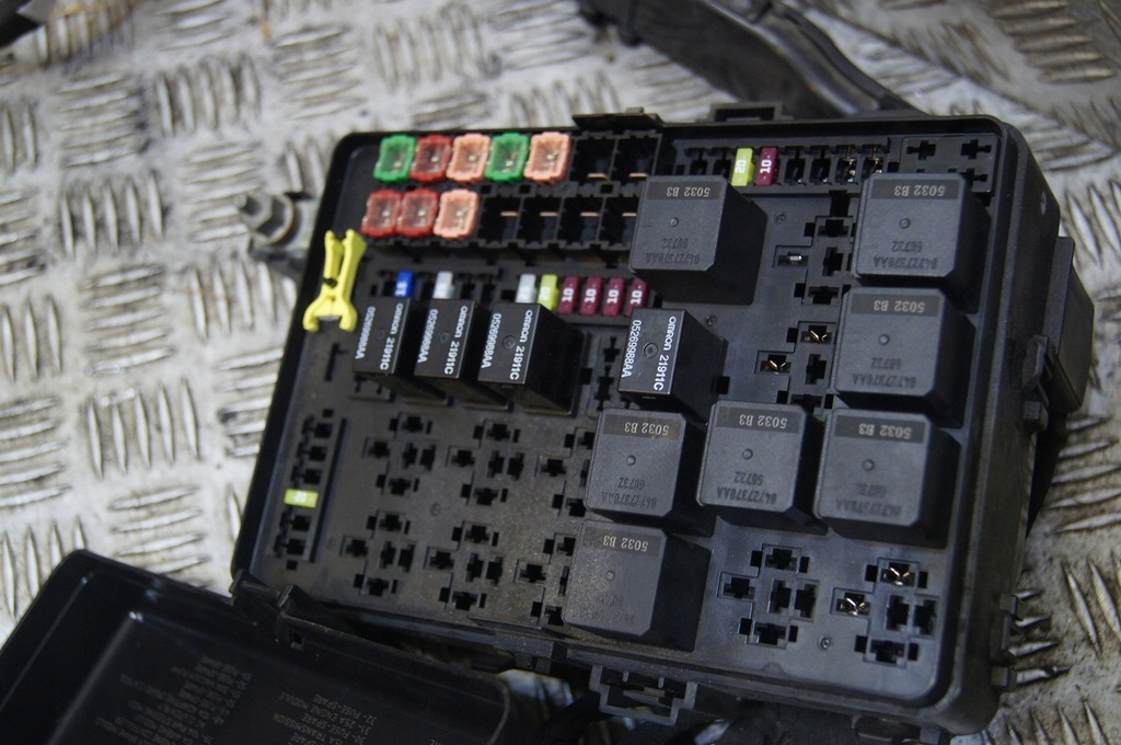 фото №6, Електропроводка джгут відсік 3.6 challenger 2015-18