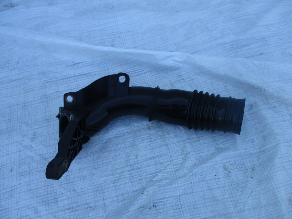 фото №1, Труба воздуха ford fiesta vii mk7 7 1.6 tdci