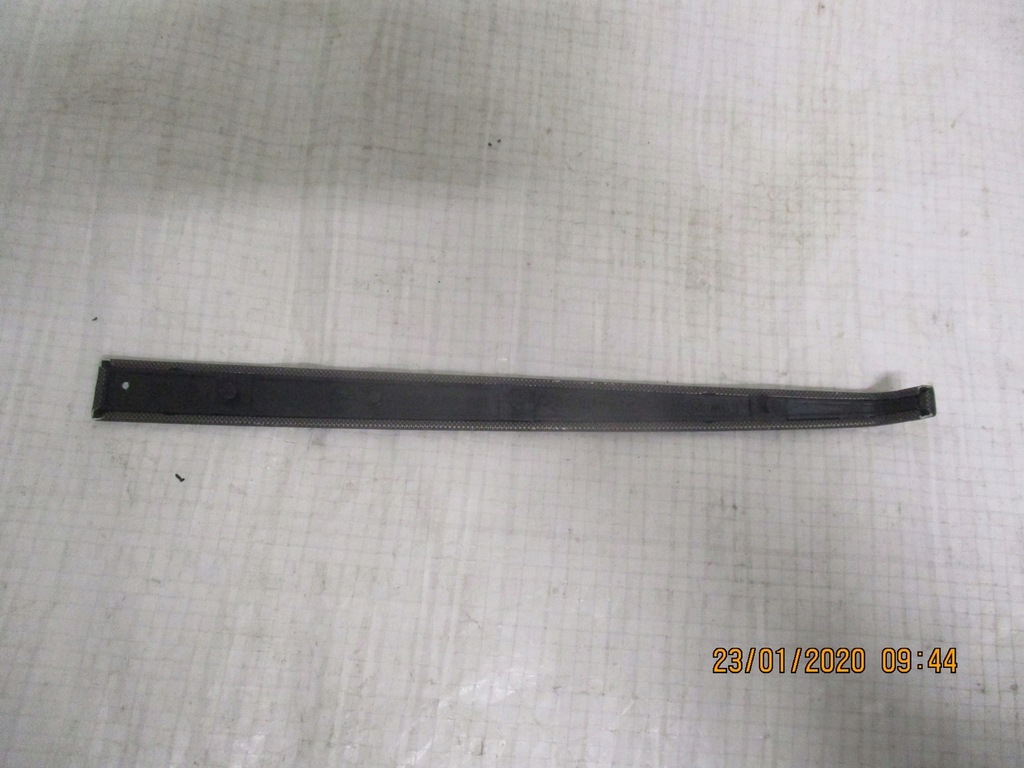 фото №2, Golf iv hb 1.6 16v рамка молдинг радіо 1j0853190a