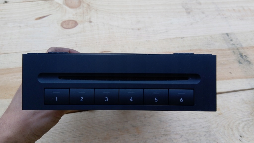 фото №1, Mercedes slk r171 чейнджер дисков cd радио