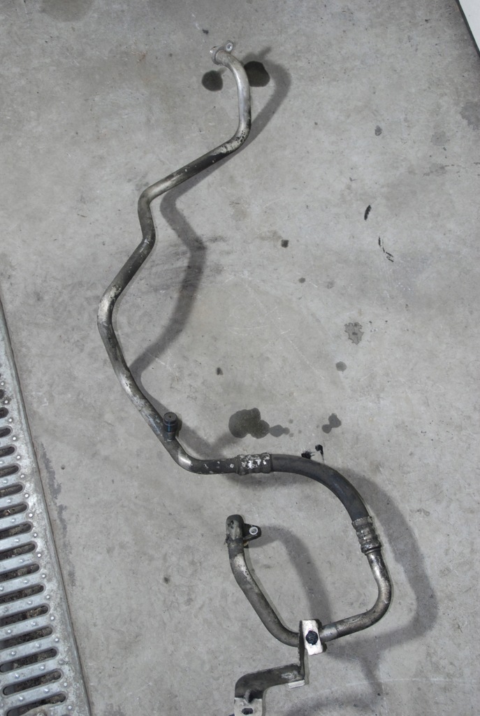 фото №3, Trafic vivaro 2.5dci шланг трубка кондиціонера