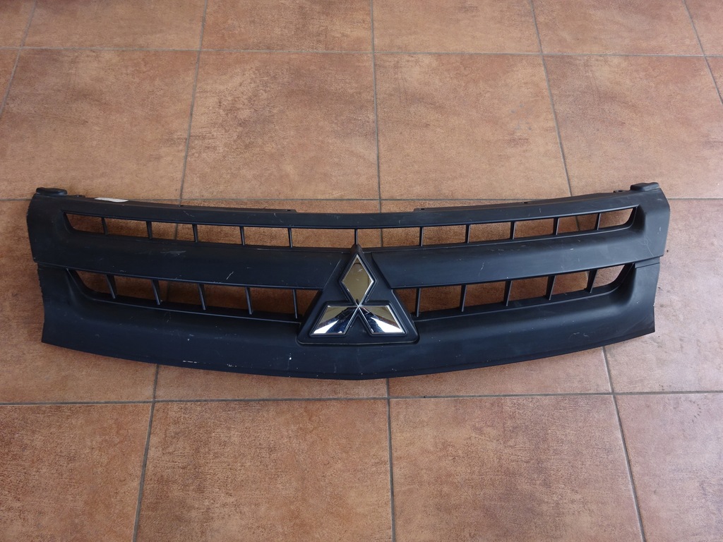 фото №1, Mitsubishi l200 2017-2019 17-19 решітка радіатора решітка радіатора перед