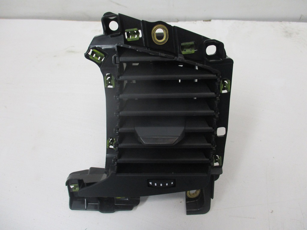 фото №5, Решітка повітропровід audi a1 82a 17r