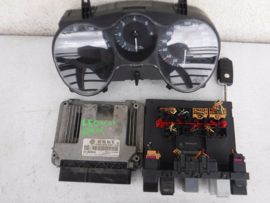 фото №1, Бортовой компьютер набор seat leon ii 2.0 tdi 03g906021sg