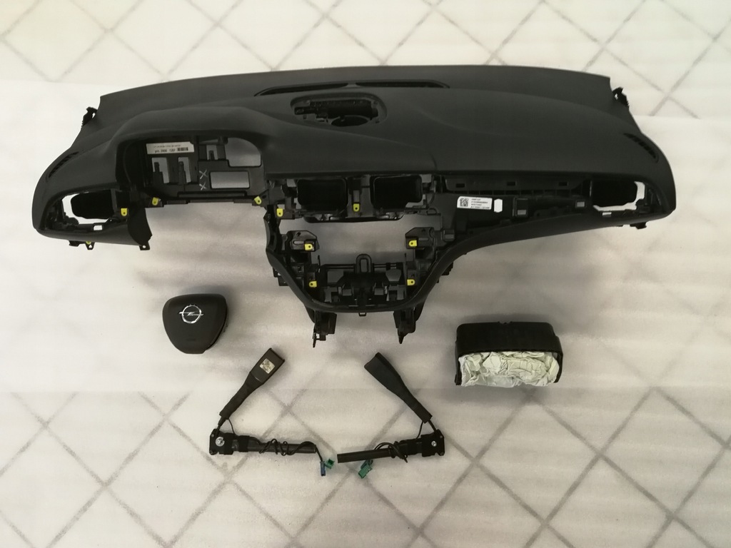 фото №1, Консоль приборная панель opel corsa e подушки безопасности подушка безопасности