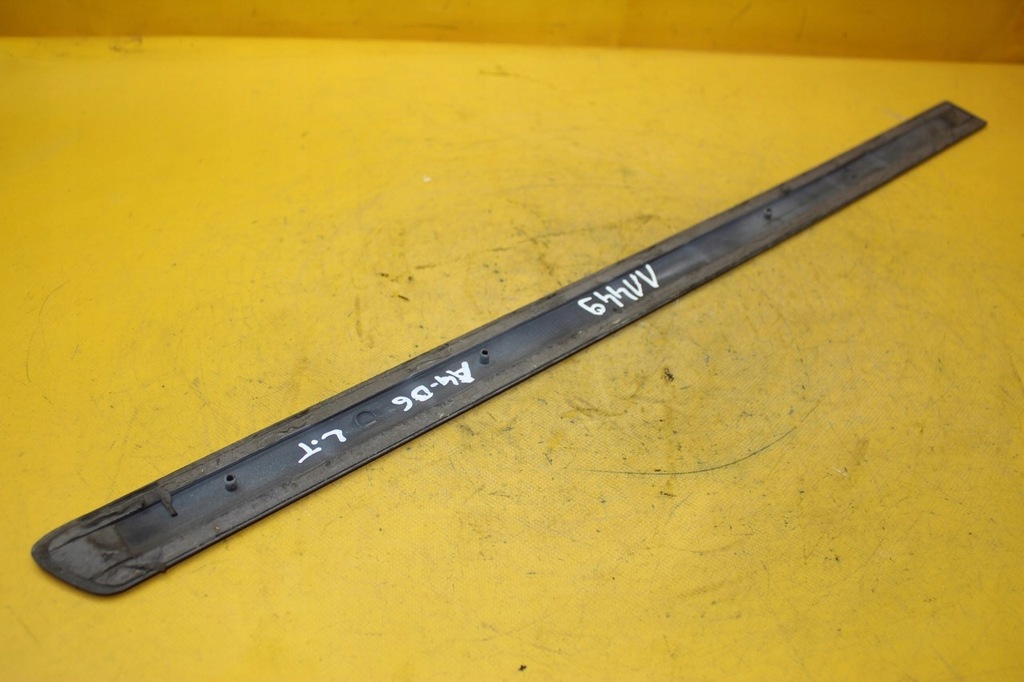 фото №7, Молдинг двері лівий задня audi a4 b6 8e0853963hl