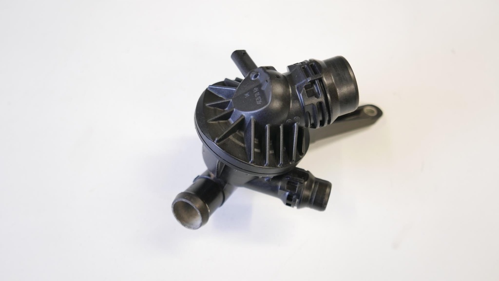 фото №1, Bmw f20 f30 n13 корпус термостата термостат