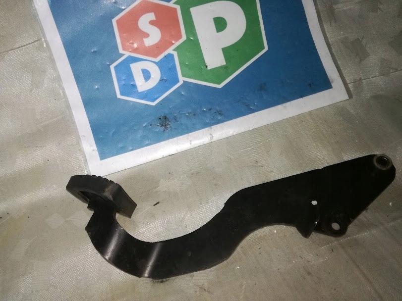 фото №1, Педаль гальма гальмо peugeot 206 20924 do 24598