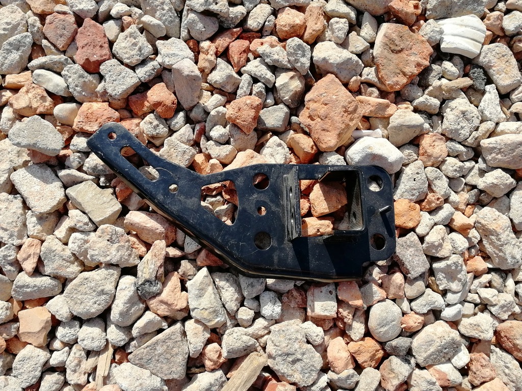 фото №1, Audi a6 c6 кронштейн зона деформации 4f0805499b