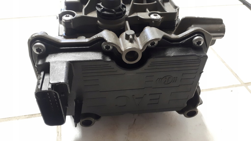 фото №1, Осушувач повітря з eac mercedes actros axor a0014466064 новий оригінал