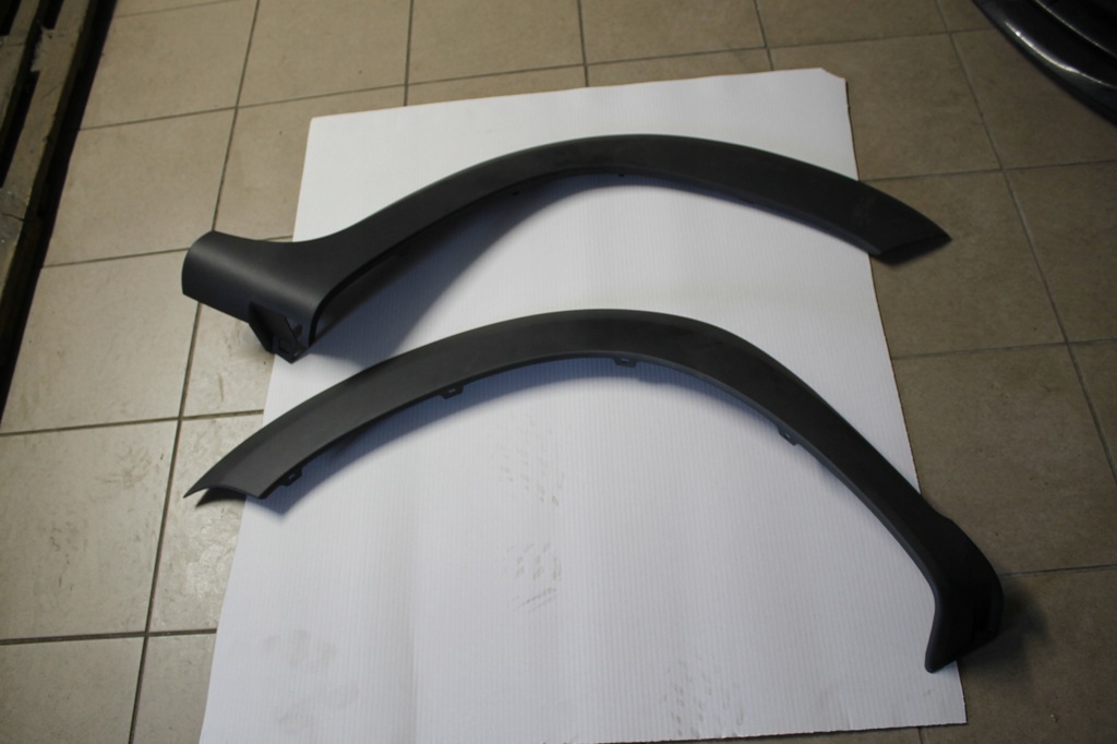 фото №1, Dacia duster молдинг крыла левая перед задняя nowa