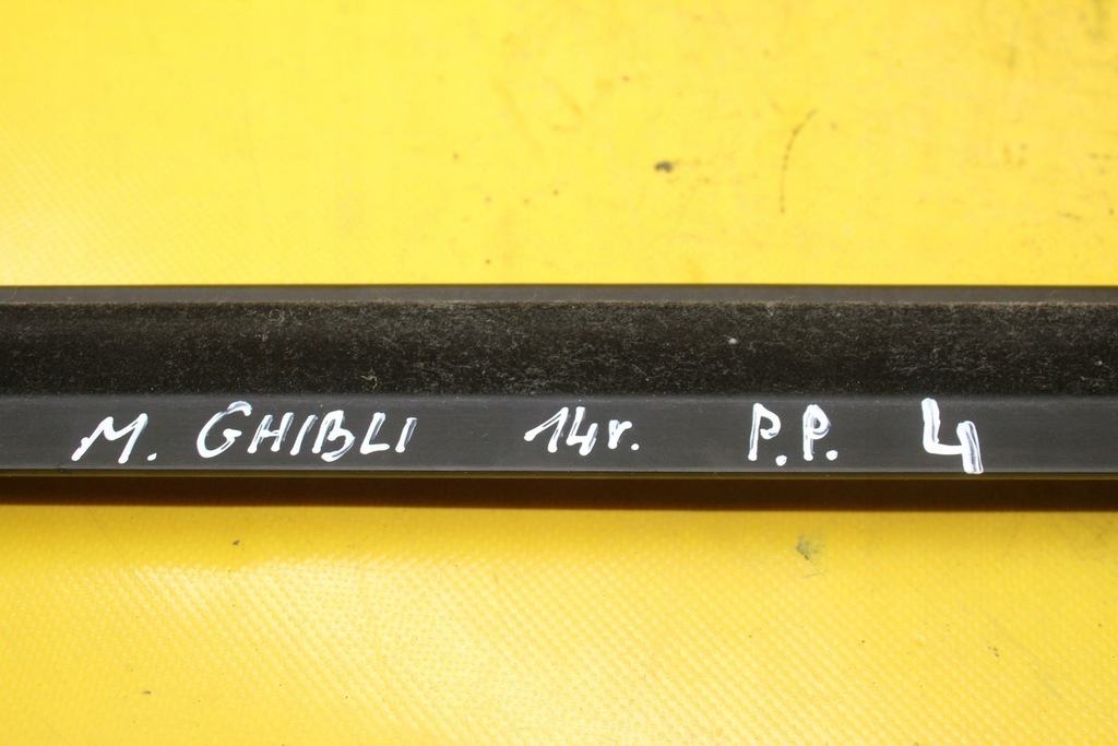 фото №8, Молдинг правый перед передний maserati ghibli