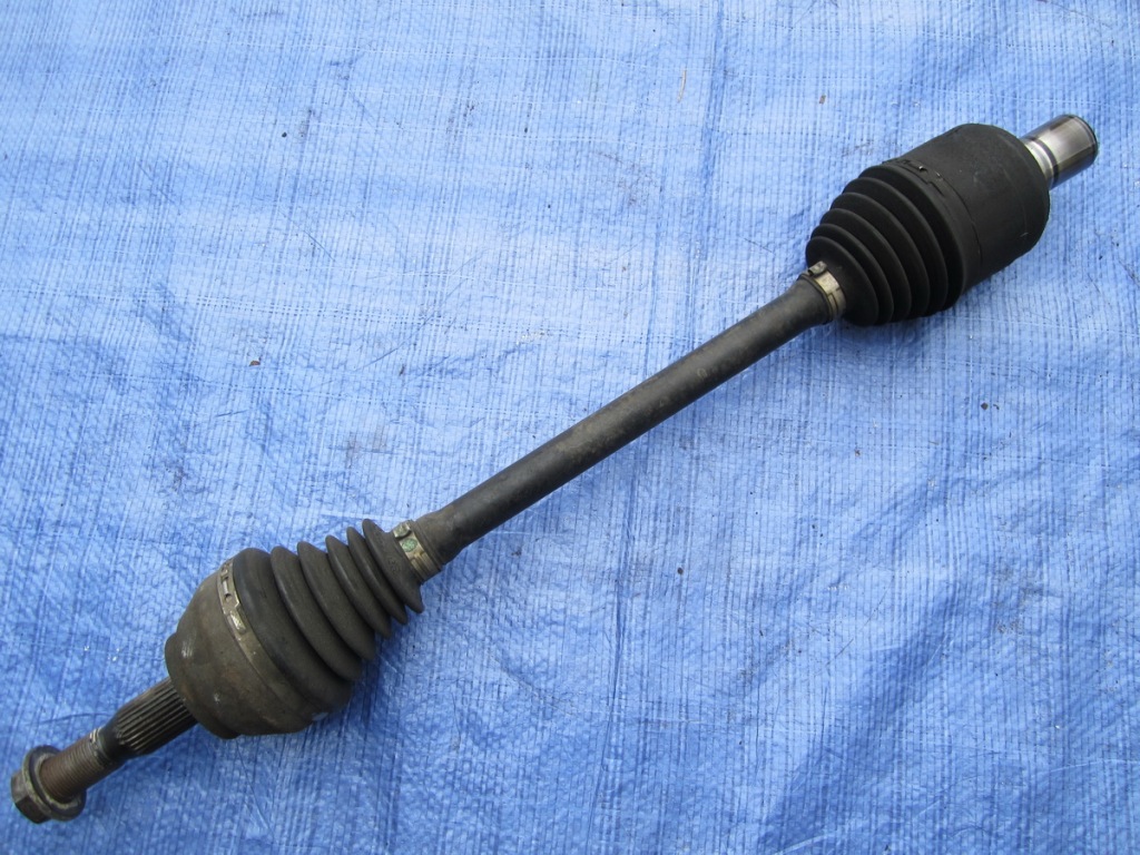 фото №1, Приводной вал задняя задняя правая chevrolet corvette c6 ls2