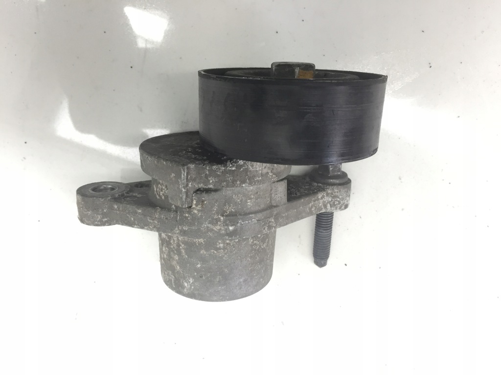 фото №1, Peugeot 2008 1.6ehdi натяжитель ремень 9801875280