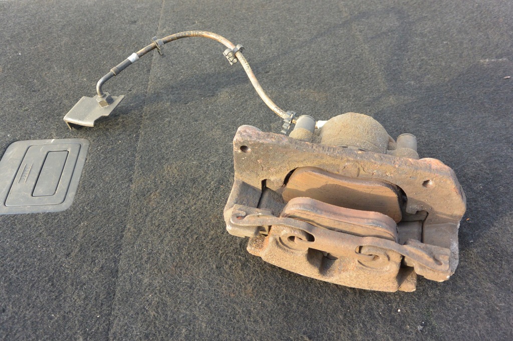 фото №6, Супорт гальмівний правий перед jaguar xf x250 lift